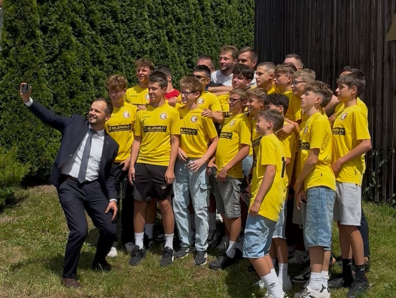 Podporme dorast Ľubovňa Redfox